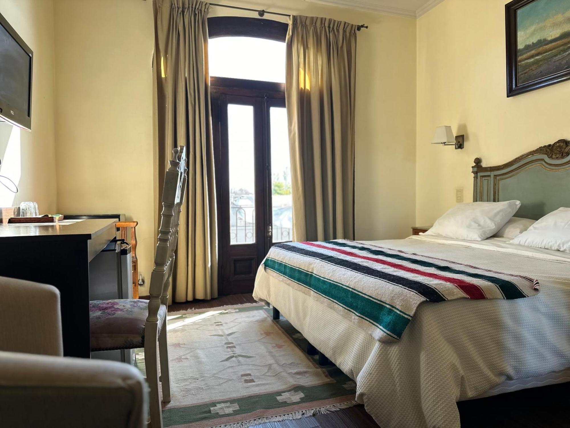 Hotel Draghi San Antonio de Areco Exteriör bild